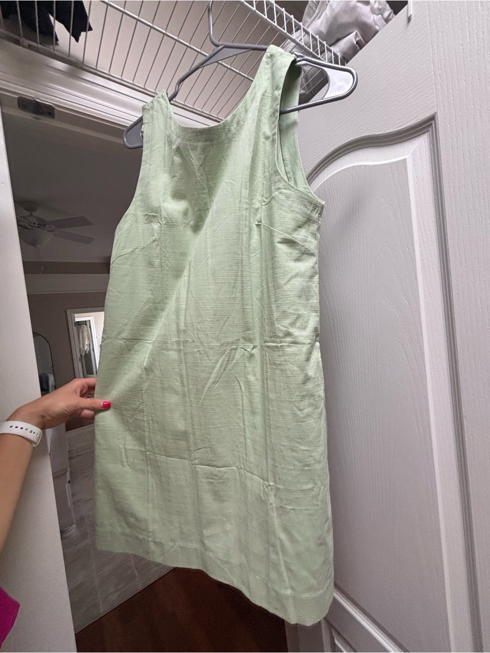 Light Green Sleeveless Shift Dress